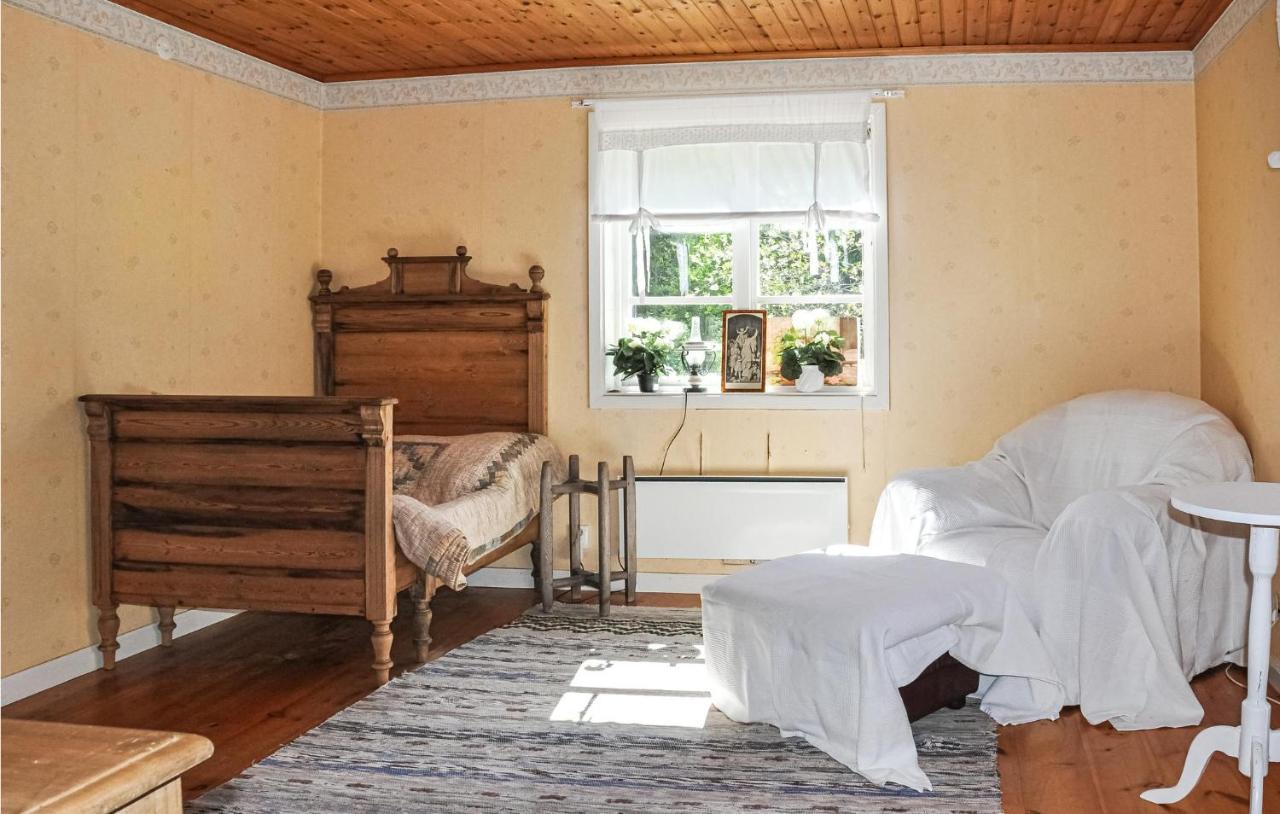 Cozy Home In Lesjoefors With Kitchen Lesjofors Екстериор снимка